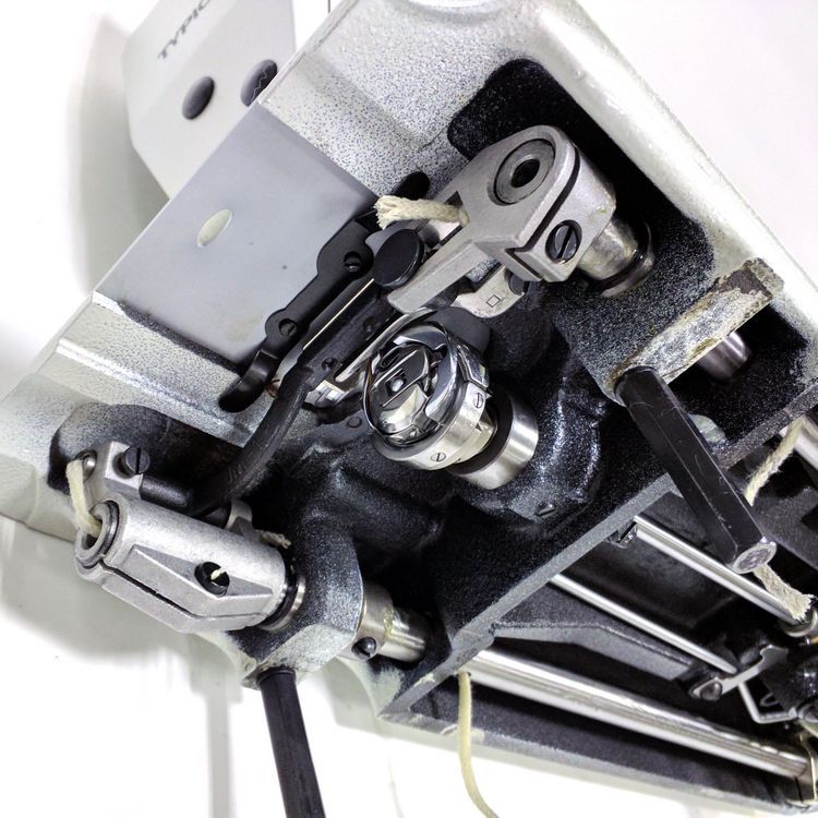 GC6158MD Промышленная швейная машина "Typical" (комплект: голова+стол) 324127 фото