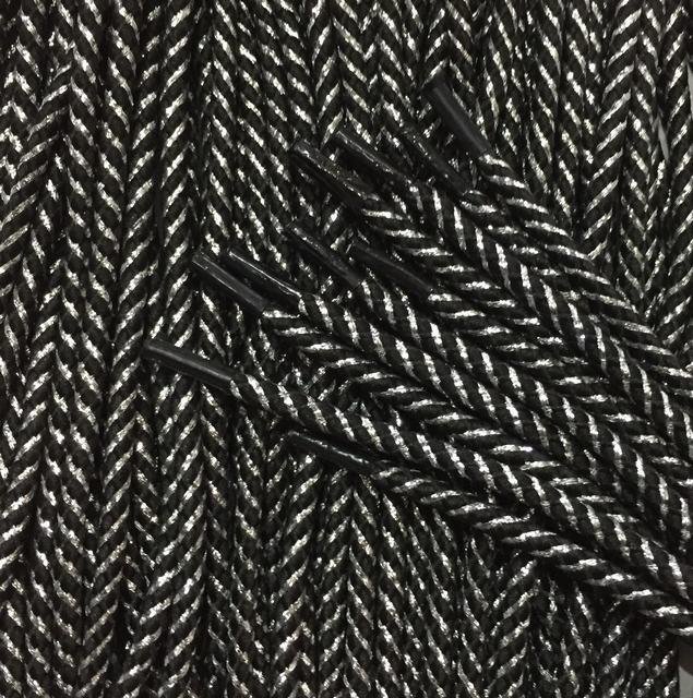 Шнурки средние з запаяними кінцями кол чорний+срібло 90см (уп 50пар)Ф 321895 фото