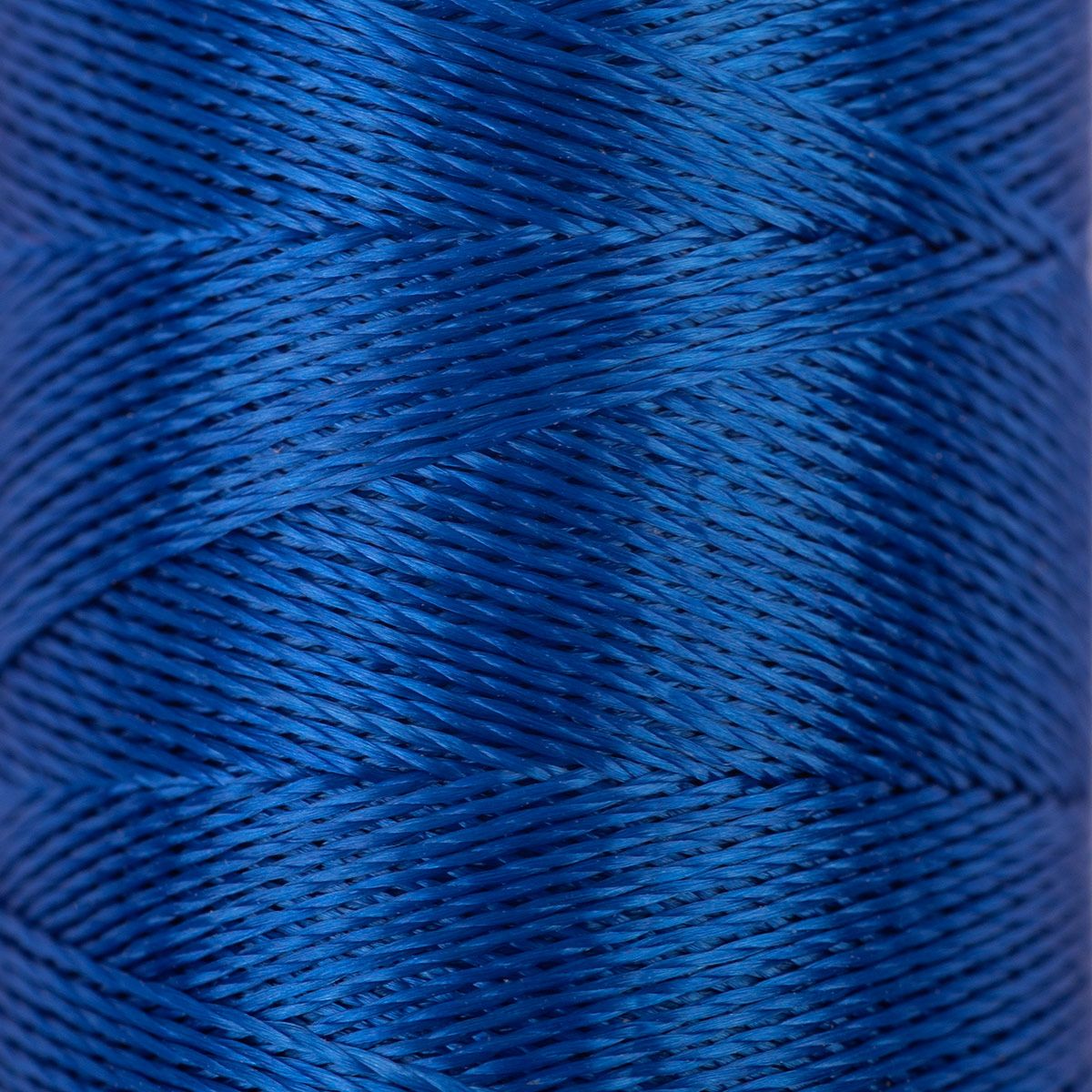 Нитка вишивальна 100% РЕ 120/2 кол S-В348 (3412) синій яскравий (боб 5000ярдов) VERITAS (ex. NITEX) 323832 фото